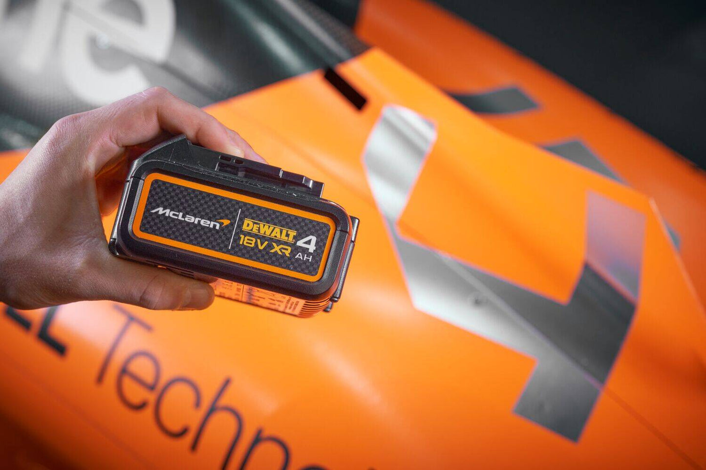 Dewalt - DCD85MM1T-QW ელ.სახრახნისი დარტყმით 18V