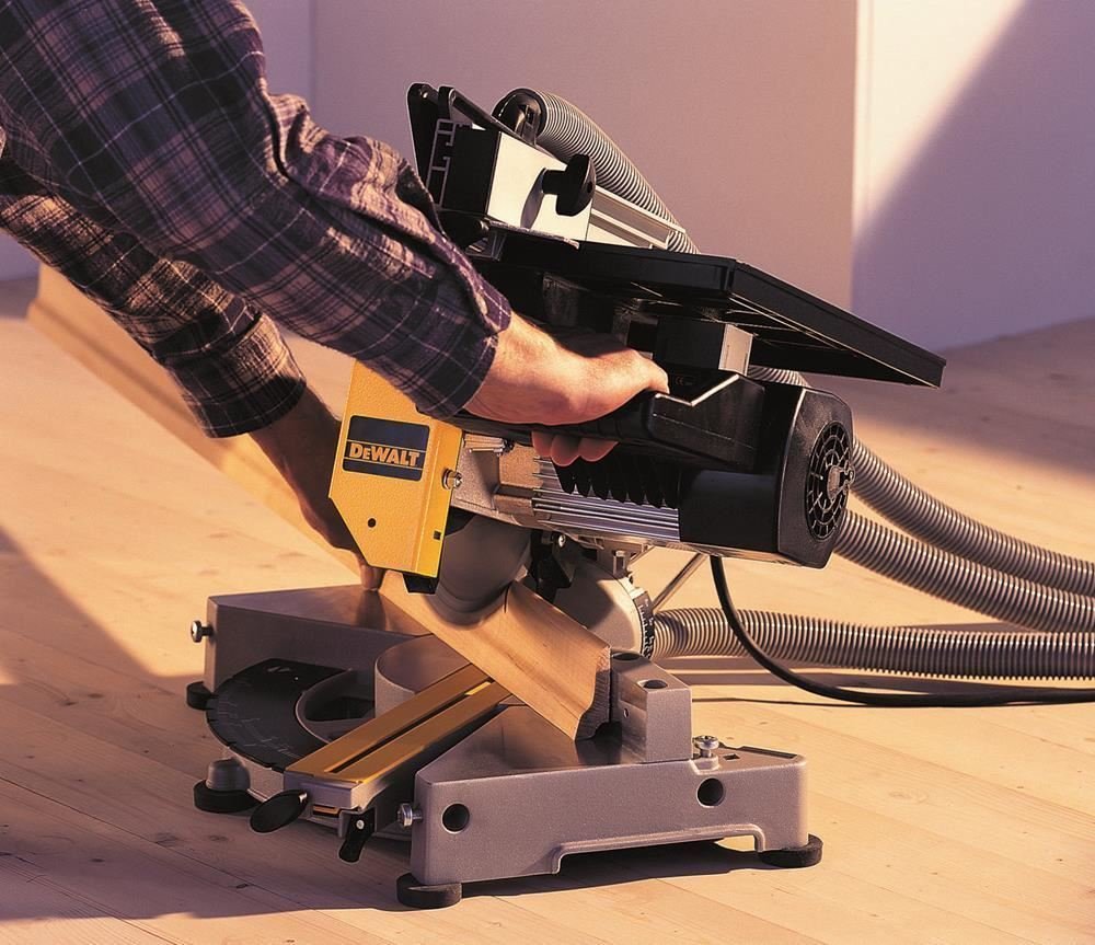 Dewalt DW711-QS ცირკული ხერხი 260mm