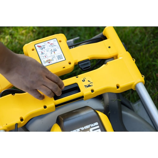 Dewalt DCMWSP550N-XJ გაზონის საკრეჭი ელემენტზე 54v