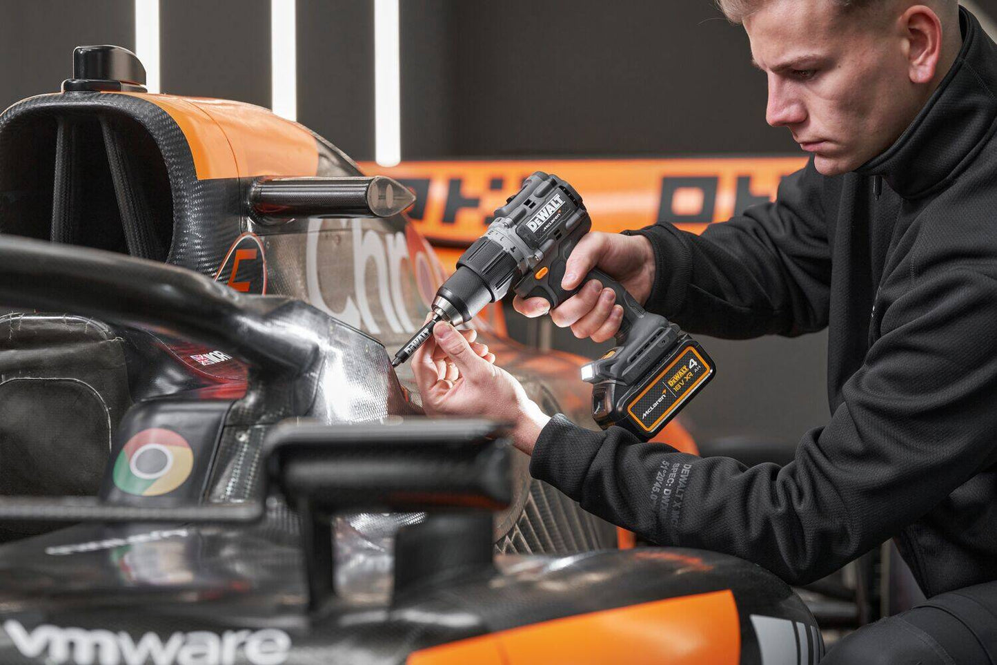 Dewalt - DCD85MM1T-QW ელ.სახრახნისი დარტყმით 18V